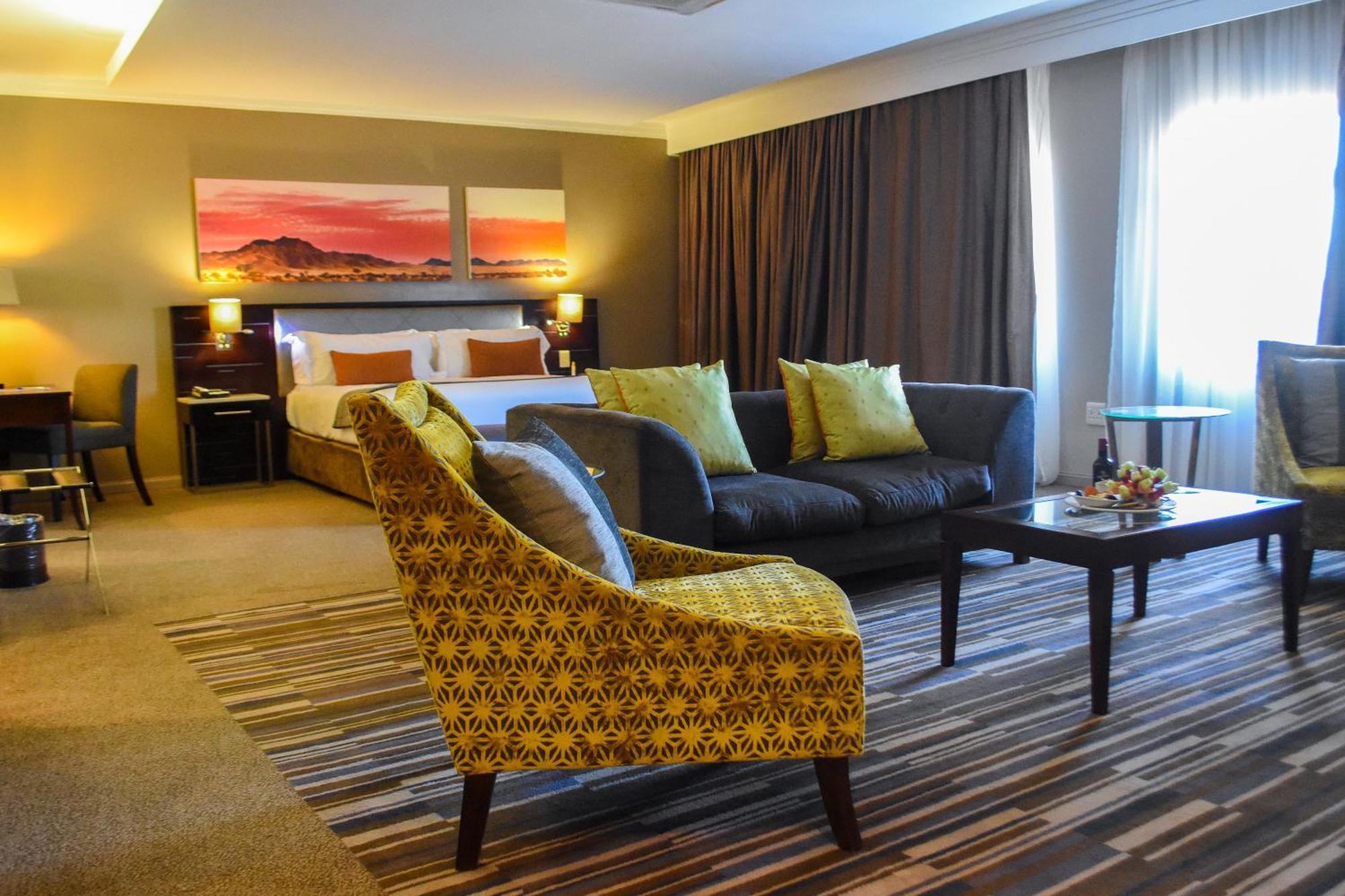 Cresta Mahalapye Hotel Extérieur photo